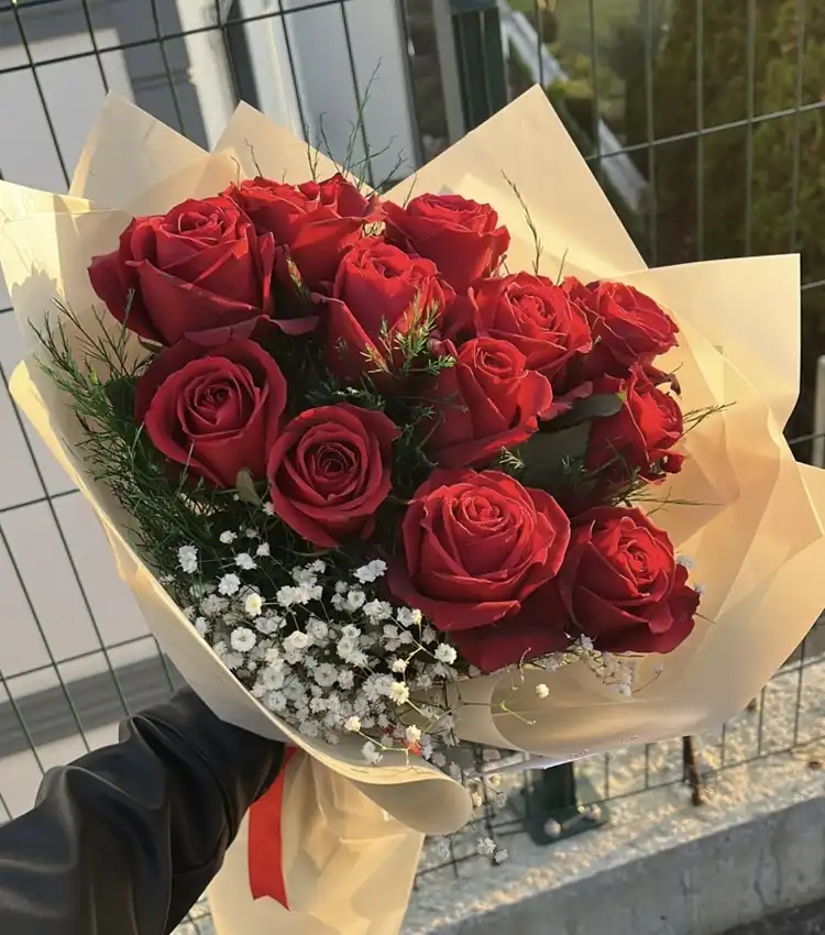 12 Adet Gül Aşkıma 