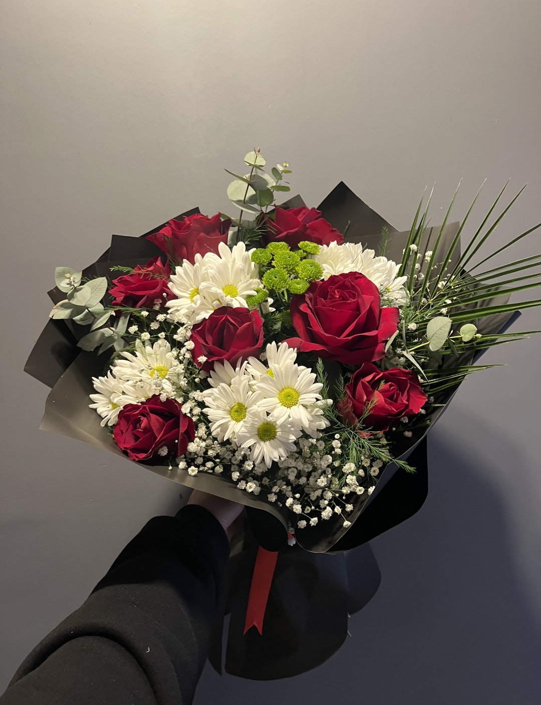 Papatya ve Kırmızı Güller