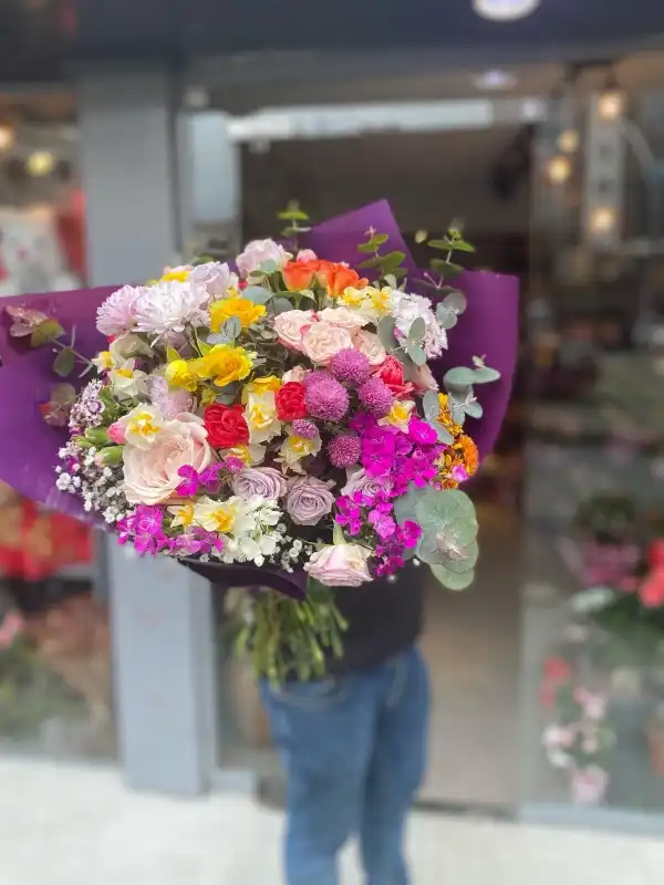 Karışık Güllü Buket